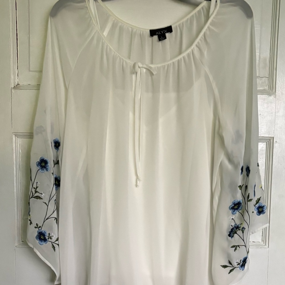 ALYX Women's White Floral Top